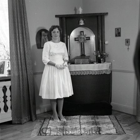 Lena Wangsson Örebro
raja 
Lena Wangsson Örebro
Porträtt-Kvinna konfirmationsfoto

Nyckelord: Wangsson Örebro