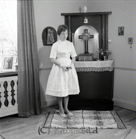 Britta Skiöld Åtvidaberg
raja 
Britta Skiöld Åtvidaberg
Porträtt-Kvinna konfirmationsfoto

Nyckelord: Skiöld Åtvidaberg