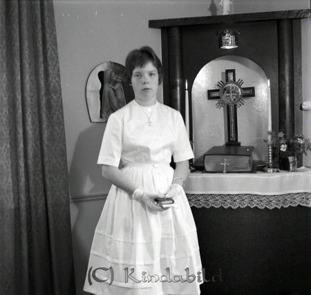 Britta Skiöld Åtvidaberg
raja 
Britta Skiöld Åtvidaberg
Porträtt-Kvinna konfirmationsfoto

Nyckelord: Skiöld Åtvidaberg