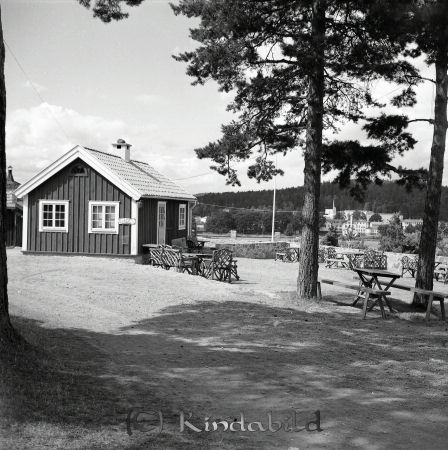 Kisa-Vyer Bilder till Falks 65 årsdag
raja 
Bilder till Falks 65 årsdag
Bebyggelse Kaffestugan Hembygdsgården 

Nyckelord: Kisa-Vyer
