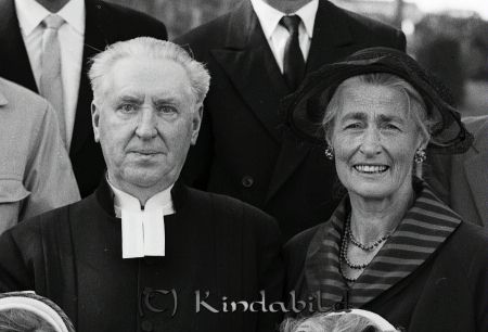Konfirmation Jubileum Kisa
raja 
Konfirmation Jubileum  
Grupporträtt  

Nyckelord: Konfirmation Kisa