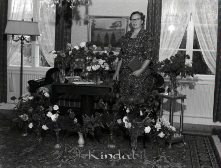 Fru Eriksson Millingetorp
raja 
Eriksson Millingetorp
Porträtt-Kvinna 50 årsfirande

Nyckelord: Eriksson Millingetorp