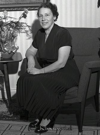 Fru Karestig Kisa
raja 
Fru Karestig  
Porträtt-Kvinna 50 årsfirande


Nyckelord: Karestig Kisa