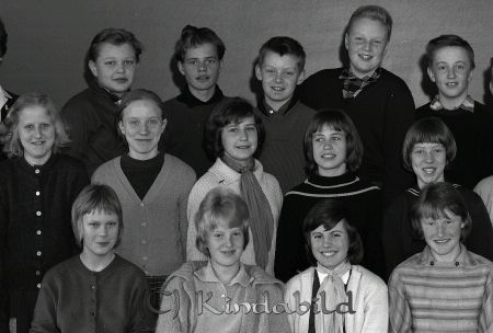 Klass 6 A Kisa Skola Fröken Texhamn
raja 
Klass 6 A Kisa Skola  
Grupporträtt skolfoto

Nyckelord: Texhamn Kisa