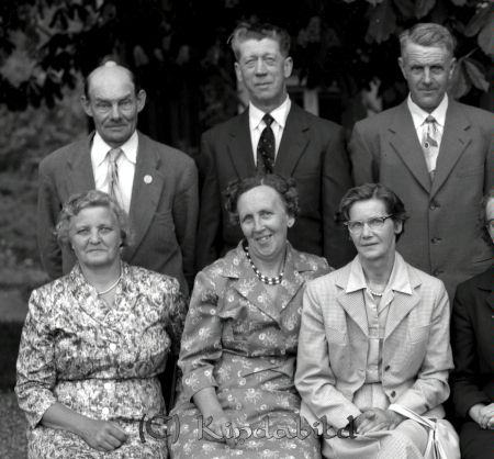 1920 års Konfirmander Jubileum i Tidersrum
raja 
Konfirmander Tidersrum
Grupporträtt Konfirmationsfoto

Nyckelord: Konfirmander Tidersrum