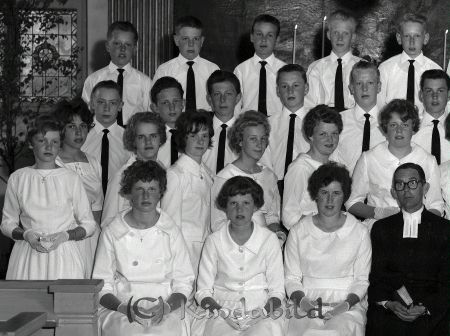 Konfirmation Kisa Kyrka Folkskolekonfirmander
raja 
Konfirmation Kisa Kyrka  
Grupporträtt Konfirmationsfoto

Nyckelord: Konfirmation Kisa