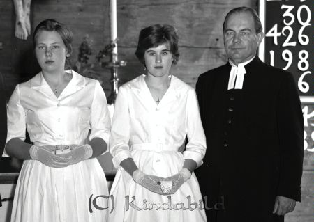 Konfirmationsgrupp Tidersrum
raja 
Konfirmationsgrupp Tidersrum
Grupporträtt Konfirmationsfoto

Nyckelord: Konfirmationsgrupp Tidersrum