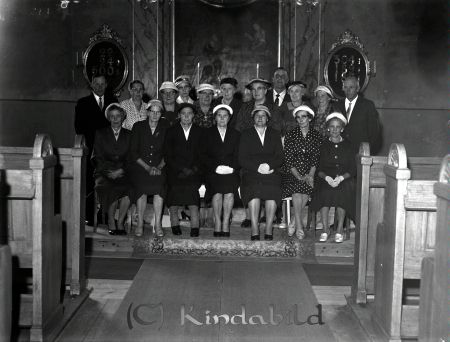 Konfirmationsträff Västra Eneby Kyrka
raja 
Konfirmationsträff Västra Eneby  
Grupporträtt Konfirmationsfoto

Nyckelord: Konfirmationsträff Västra Eneby