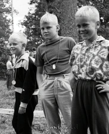 Pingstvänner Läger Barn 7-10 år Rimforsa
raja 
Pingstvänner Läger Barn 7-10 år  
Grupporträtt Barn  

Nyckelord: Pingstvänner Rimforsa