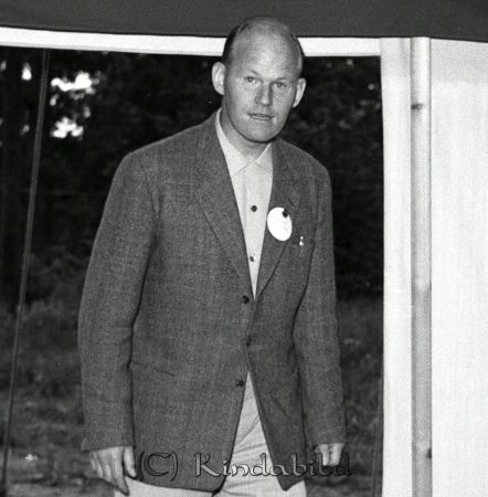 Pingstvänner Läger Barn 7-10 år Rimforsa
raja 
Pingstvänner Läger Barn 7-10 år  
Porträtt-Man
Nyckelord: Pingstvänner Rimforsa