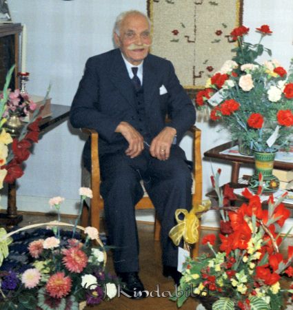 P M Sandström Övralid Kisa
raja 
Per Malkom Sandström Övralid  
Porträtt-Man 85 årsfirande

Nyckelord: Sandström Övralid
