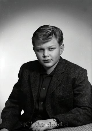 Jörgen Tornell Kisa
raja 
Jörgen Tornell  
Porträtt-Man

raja
Fadern var läkare i Kisa.Brodern hette Claes.
Flyttade till Kisa ca 1956 
Källa: Birgitta Petersson  

Nyckelord: Tornell Kisa