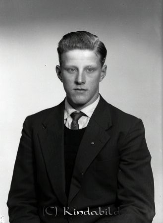 Karl Erik Andersson Dansbo Rimforsa
raja 
Karl Erik Andersson Dansbo  
Porträtt-Man


Nyckelord: Andersson Dansbo