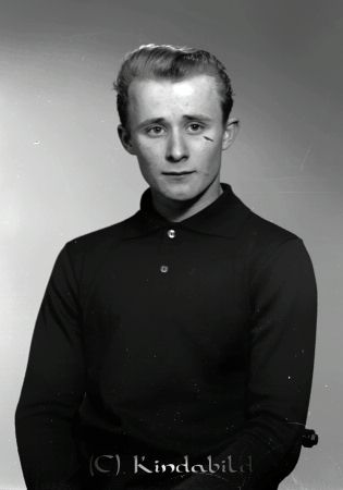 Leif Westin Soliden Hycklinge
raja  
Leif Westin Soliden 
Porträtt-Man

raja
Leif Westin, Hycklinge. 
Källa: Tommy Karlsson

Nyckelord: Westin Soliden