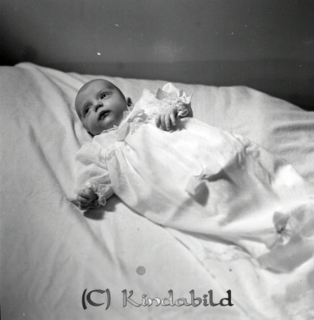Leif Olof Landin Rothult
raja  
Leif Olof Landin Rothult
Porträtt-Barn Dopfotografi 

Nyckelord: Landin Rothult