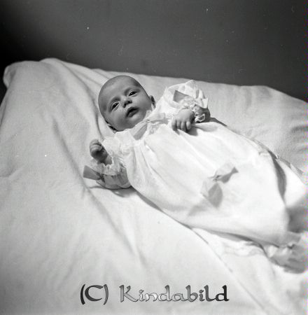 Leif Olof Landin Rothult
raja  
Leif Olof Landin Rothult
Porträtt-Barn Dopfotografi 

Nyckelord: Landin Rothult
