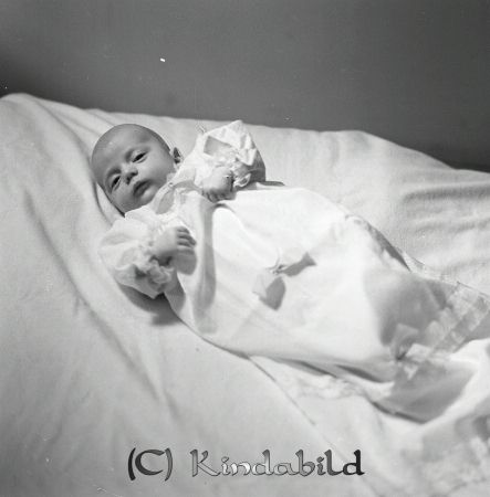 Leif Olof Landin Rothult
raja  
Leif Olof Landin Rothult
Porträtt-Barn Dopfotografi 

Nyckelord: Landin Rothult