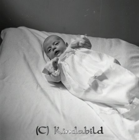 Leif Olof Landin Rothult
raja  
Leif Olof Landin Rothult
Porträtt-Barn Dopfotografi 

Nyckelord: Landin Rothult