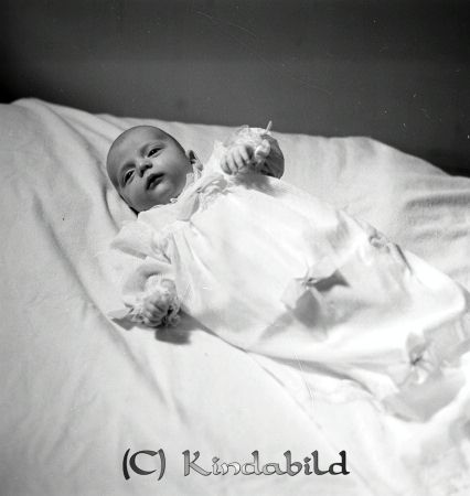 Leif Olof Landin Rothult
raja  
Leif Olof Landin Rothult
Porträtt-Barn Dopfotografi 

Nyckelord: Landin Rothult