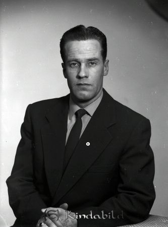Kurt Germundsson Kisa
raja  
Kurt Germundsson Kisa
Porträtt-Man  

Nyckelord: Germundsson Kisa