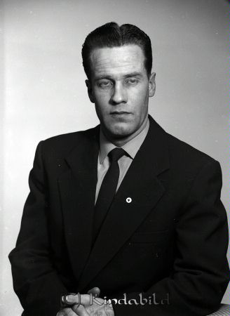 Kurt Germundsson Kisa
raja  
Kurt Germundsson Kisa
Porträtt-Man  
 

Nyckelord: Germundsson Kisa