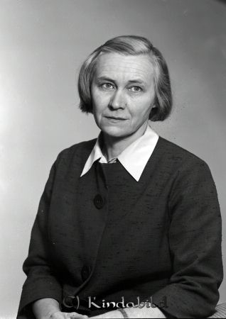 Jana Holmberger Axhult Kisa
raja  
Jana Holmberger Axhult  
Porträtt-Kvinna

raja
Anna Mariana Holmberger född 1912 i Lindesberg. Lärarinna i Axhult skola Västra Eneby och Stjärneboskolan. Död 1978 i Axhult.
Källa: Folkräkning 1970 
Källa: Gerd Pettersson

Nyckelord: Holmberger Axhult