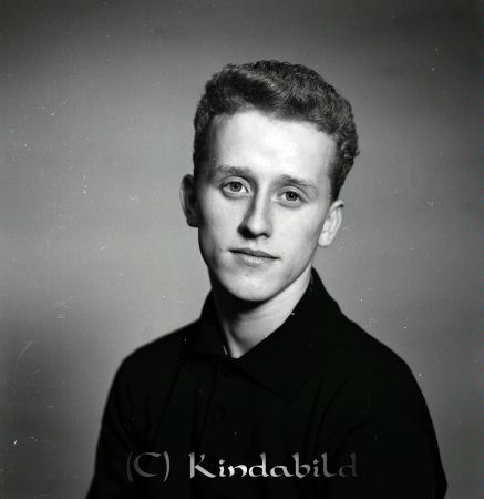 Hans Elg Ulrikagatan 8 Kisa
raja  
Hans Elg Kisa
Porträtt-Man

Nyckelord: Elg Kisa
