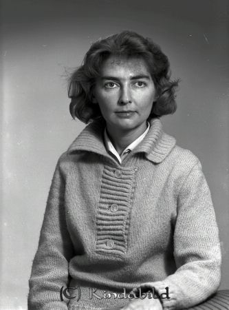 Marianne Krumlinde Kisa
raja  
Marianne Krumlinde Kisa
Porträtt-Kvinna


Nyckelord: Krumlinde Kisa