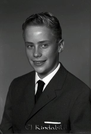 Nilsson Lars Drottninggatan 4 Kisa
raja  
Nilsson Lars Kisa
Porträtt-Man Konfirmationsfoto   

raja
Lars Nilsson, född i Kisa. Numera boende i Halsebo Åtvidaberg. 
Källa: Birgitta  

raja
Lars är son till Gillis o Valborg, syskon Birgitta o Kristina. Lars gift med Margaretha. 
Källa: Studiegruppen Hembygdsgården 

Nyckelord: Nilsson Kisa