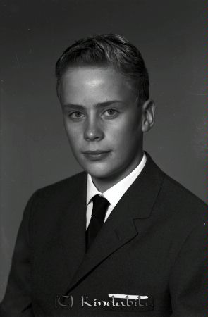 Nilsson Lars Drottninggatan 4 Kisa
raja  
Nilsson Lars Kisa
Porträtt-Man Konfirmationsfoto   
 

Nyckelord: Nilsson Kisa