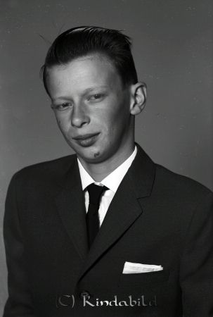 Andersson Bo Misterfall Kisa
raja  
Andersson Bo Misterfall  
Porträtt-Man Konfirmationsfoto   

Nyckelord: Andersson Misterfall