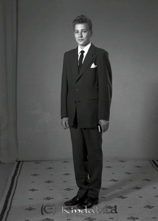 Svensson Sven Åke Eriksborg 2 Kisa
raja  
Svensson Sven Åke Eriksborg 2  
Porträtt-Man Konfirmationsfoto   

Nyckelord: Svensson Eriksborg