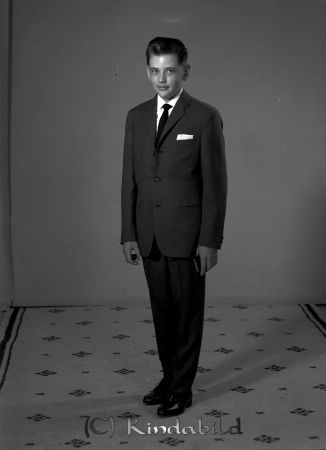 Andersson Sven Olof Hallingeberg Kisa
raja  
Andersson Sven Olof Hallingeberg  
Porträtt-Man Konfirmationsfoto   
 

Nyckelord: Andersson Hallingeberg