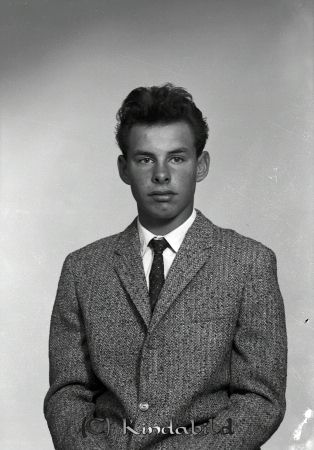 Karl-Erik Johansson
Karl-Erik Johansson

raja
Son till Birger och Gurli Johansson. 
Källa: Gerd Pettersson

Nyckelord: Johansson Väsby Horn