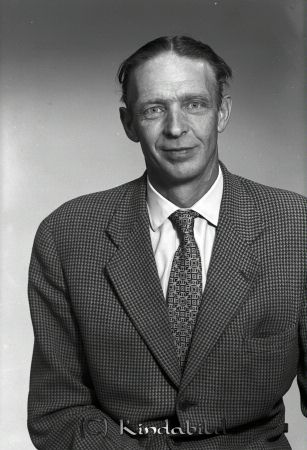 Harald Andersson Bennemåla Kisa
Harald Andersson

pim
porträtt-man
Nyckelord: Bennemåla Kisa