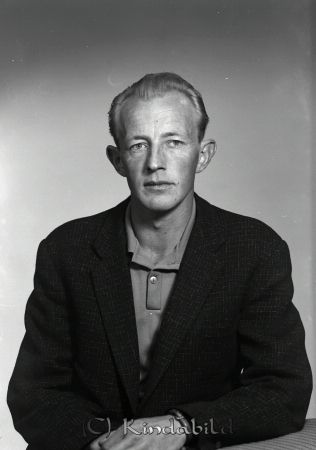 Lennart Nilsson Bjerkeryd Kisa
gepe
Lennart Nilsson Kullagränd 10 Kisa född 1931 i Västra Eneby

Lennart Nilsson
Föräldrar: Edit och Ragnar Nilsson.
Källa: Sune Holgersson


Nyckelord: Nilsson Bjerkeryd