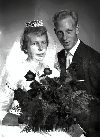 Ove Olsson Nybygget Norra Vi
ibfr
Ove Olsson Nybygget Norra Vi
Brudpar
Nyckelord: Olsson Nybygget Norra Vi