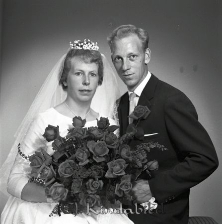 Ove Olsson Nybygget Norra Vi
ibfr
Ove Olsson Nybygget Norra Vi
Brudpar
Nyckelord: Olsson Nybygget Norra Vi