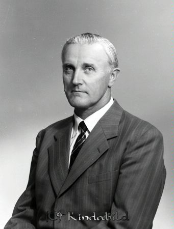 Martin Karlsson Misterfall Kisa
ibfr
Martin Karlsson Misterfall Kisa
Porträtt-Man

raja
Martin Karlsson född 1912 i Norra Vi död 1986 i Misterfall Kisa.
Källa: SDB 
Källa: Gerd Pettersson 

Nyckelord: Karlsson Misterfall