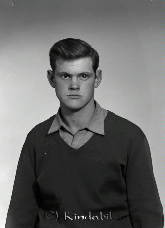 Hans Karlsson Demshult Ulrika
ibfr
Hans Karlsson Demshult Ulrika
Porträtt-Man
gepe
Syskon är Inger Elisabet född 1949 och Bo Harald född 1940
Bo Harald är gift med Elise född Hahn och bor i Ljungstorp �?mtefall.
Uppgifter enl Ulrikaboken.
Nyckelord: Karlsson Demshult