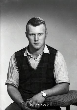Roland Johansson
Roland Johansson

pim
Porträtt-man
Nyckelord: Johansson Ydrefors