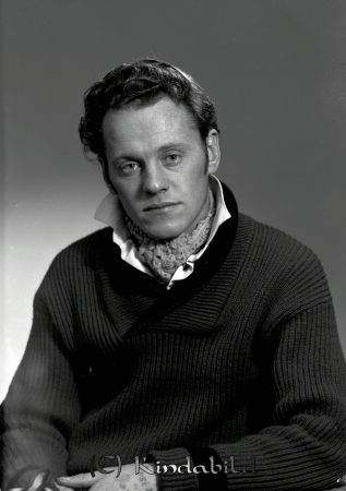 Åke Pettersson
Åke Pettersson

pim
Porträtt-man
Nyckelord: Pettersson Kisa