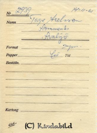 Tage Axelsson Sommenäs Svalsjö
Tage Axelsson Sommenäs Svalsjö
Nyckelord: Axelsson Sommenäs