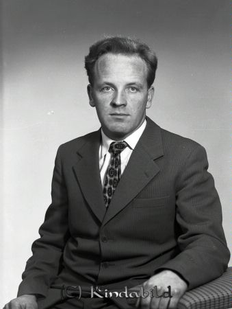 Tage Axelsson Sommenäs Svalsjö
Nyckelord: Tage Axelsson