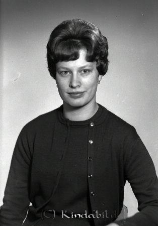 Kerstin Johansson
Kerstin Johansson

pim
Porträtt-kvinna
Nyckelord: Johansson Kisa
