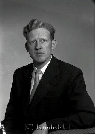 Hans Karlsson
Hans Karlsson

pim
Porträtt-man
Nyckelord: Karlsson Kisa