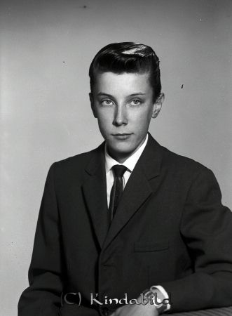 Börje Edgar
Börje Edgar

pim
Porträtt-man
Nyckelord: Edgar Kisa