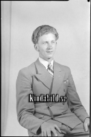 Filnamn=Falk - 7781b.jpg
Filstorlek=238KiB
Dimensioner=686x1024
Uppladdade datum=Jan 17, 2017 Falk - 7781b.jpg