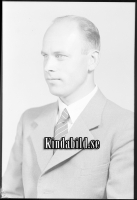 Filnamn=Falk - 7914a.jpg
Filstorlek=188KiB
Dimensioner=703x1024
Uppladdade datum=Jan 17, 2017 Falk - 7914a.jpg
