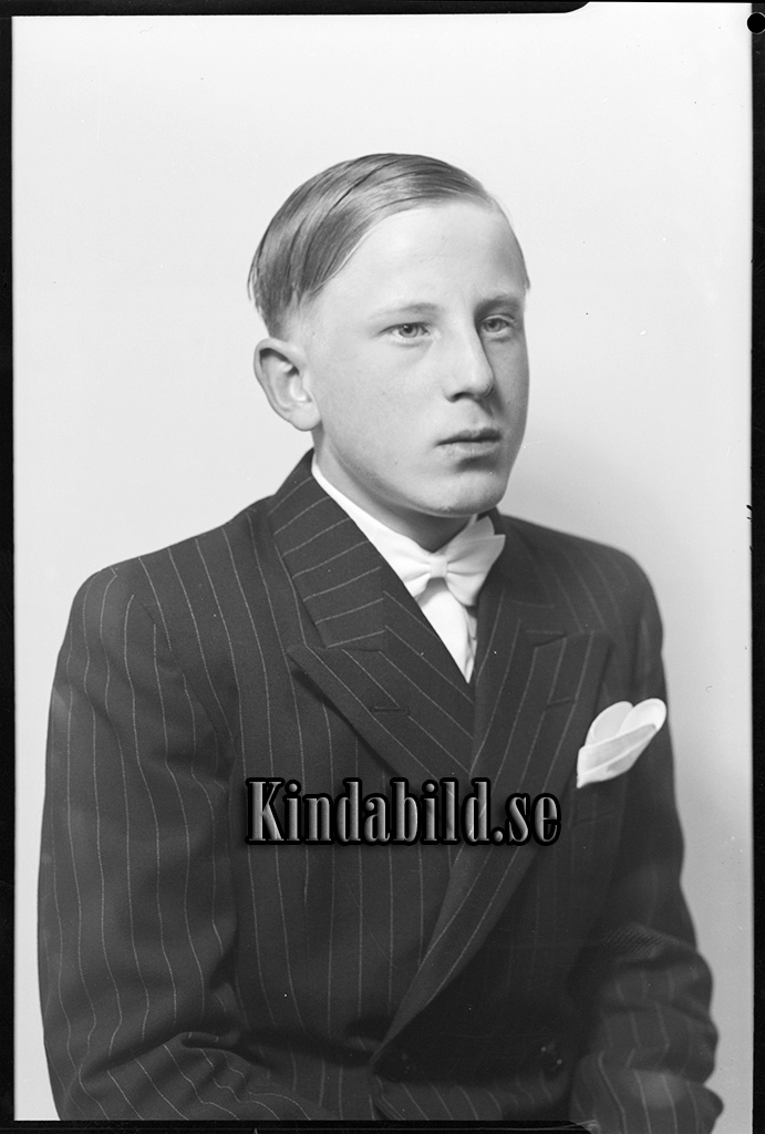 Birger Karlsson Vimantorp Kisa
raja
Konfirmationsfoto

Nyckelord: Karlsson Kisa
